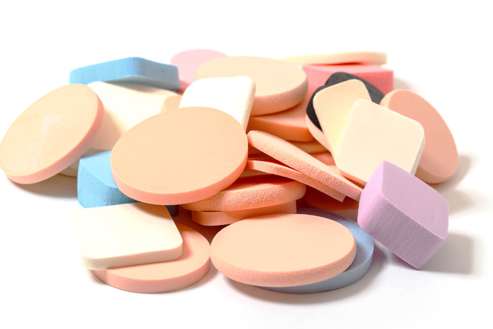 Are Makeup Sponges Reusable?